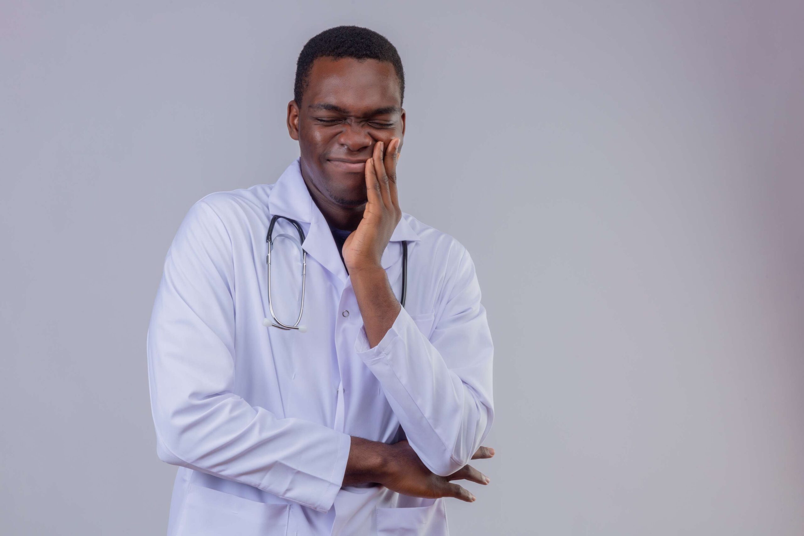 how to deal with wisdom tooth pain